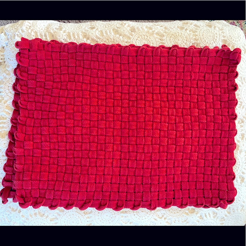 Red Placemats (Set of 4)